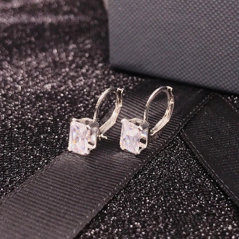 Goldkingdom Aksesoris Perhiasan Fashion Ready Stock Mosan Berlian Anting Putri Square Diamond Earrings