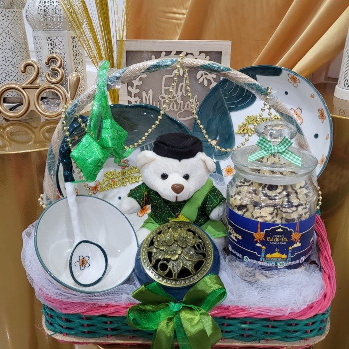 

Paket Dekorasi Lebaran Idul Fitri Hampers Parcel Hadiah Kue Kering 046 - A