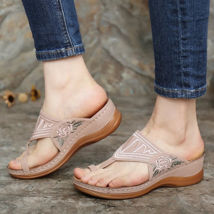 Sendal Wedges Fuji Perempuan Cewek Aesthetic Soft Slip On Flip Flop Cantik Bagus Comfort Fashion Terbaru Import INA