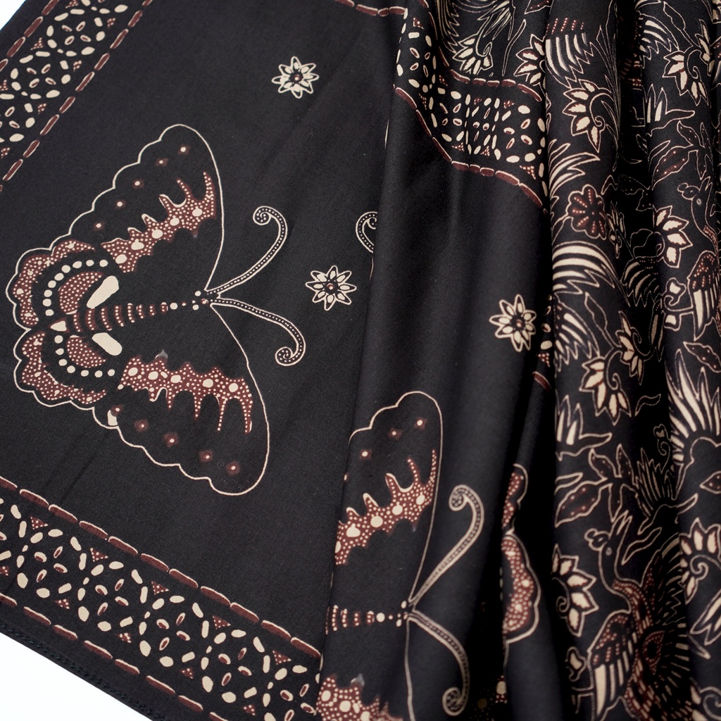 BAHAN BATIK PREMIUM Katun Motif Bangau Two Tone Pagi Sore Warna Hitam Item Black 723467 Cap 72 Jarik Jarit Samping Kebat Panjang Batik Katun Modern Premium Bahan Seragam Batik Pernikahan Kantor Keluarga Murah Kamen Jadi Batik Bali Lembaran