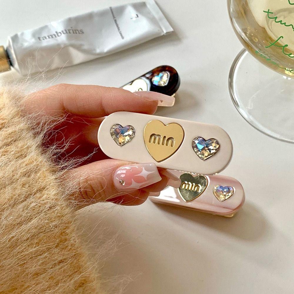 Mxbeauty Gadis Klip Rambut Halus Indah Temperamen Jantung Asetat Berlian Imitasi Aksesori Rambut Klip Samping Wanita Jepit