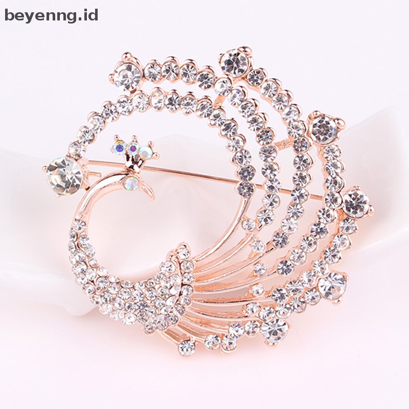 Beyen Kristal Merak Hewan Korsase Perjamuan Dekorasi Wanita Syal Bros Pin Perhiasan ID