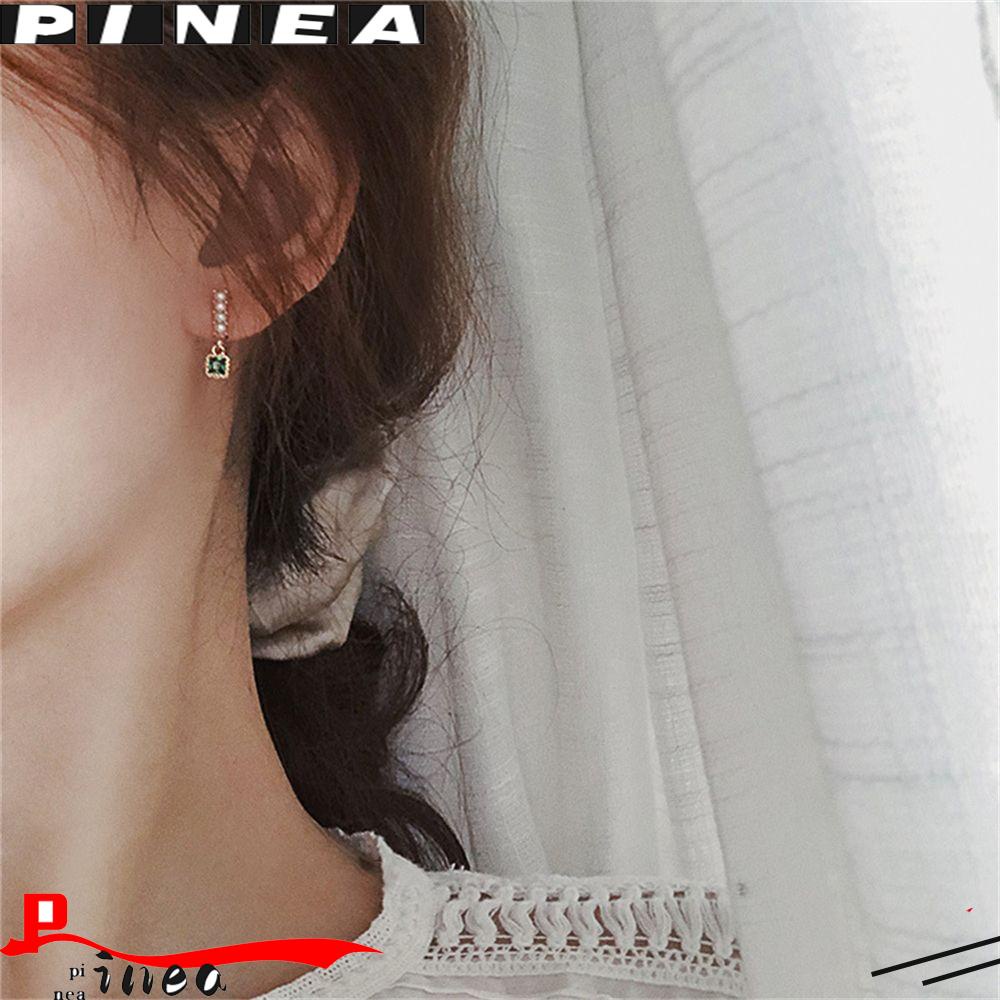 Anting Pejantan Mutiara Nanas Wanita Fashion Retro Anting Pendek