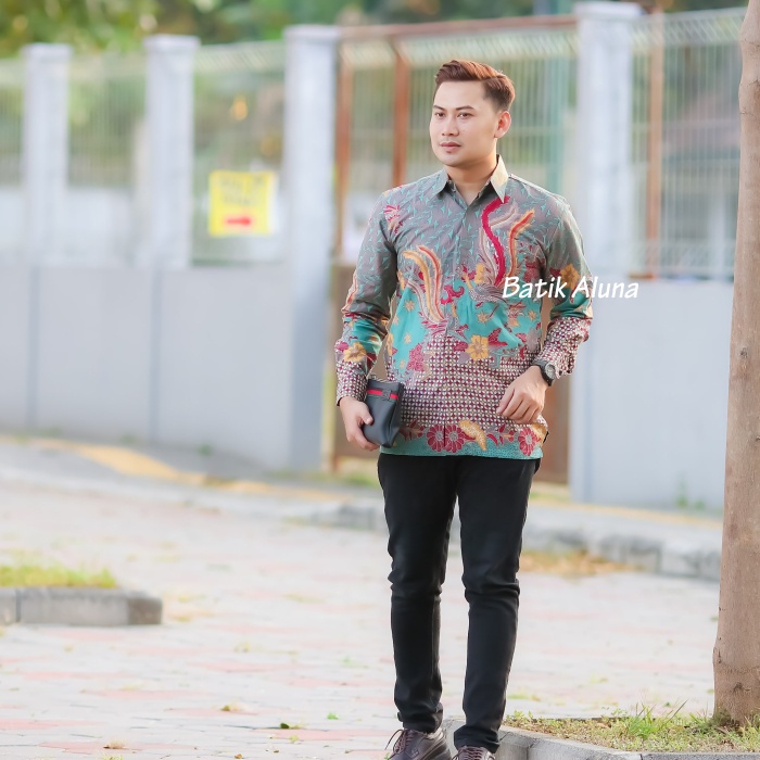 Batik Pria Premium Lengan Panjang Reguler Fit Katun Halus Baturaden Tresno Kamulyan  Aluna