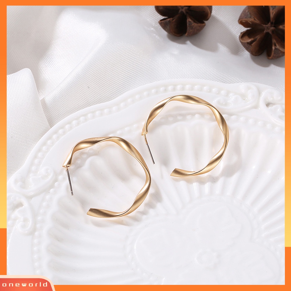 [WOD] 2pasang Wanita Fashion Matte Lingkaran Hoop Leverback Earrings Pesta Perhiasan Hadiah