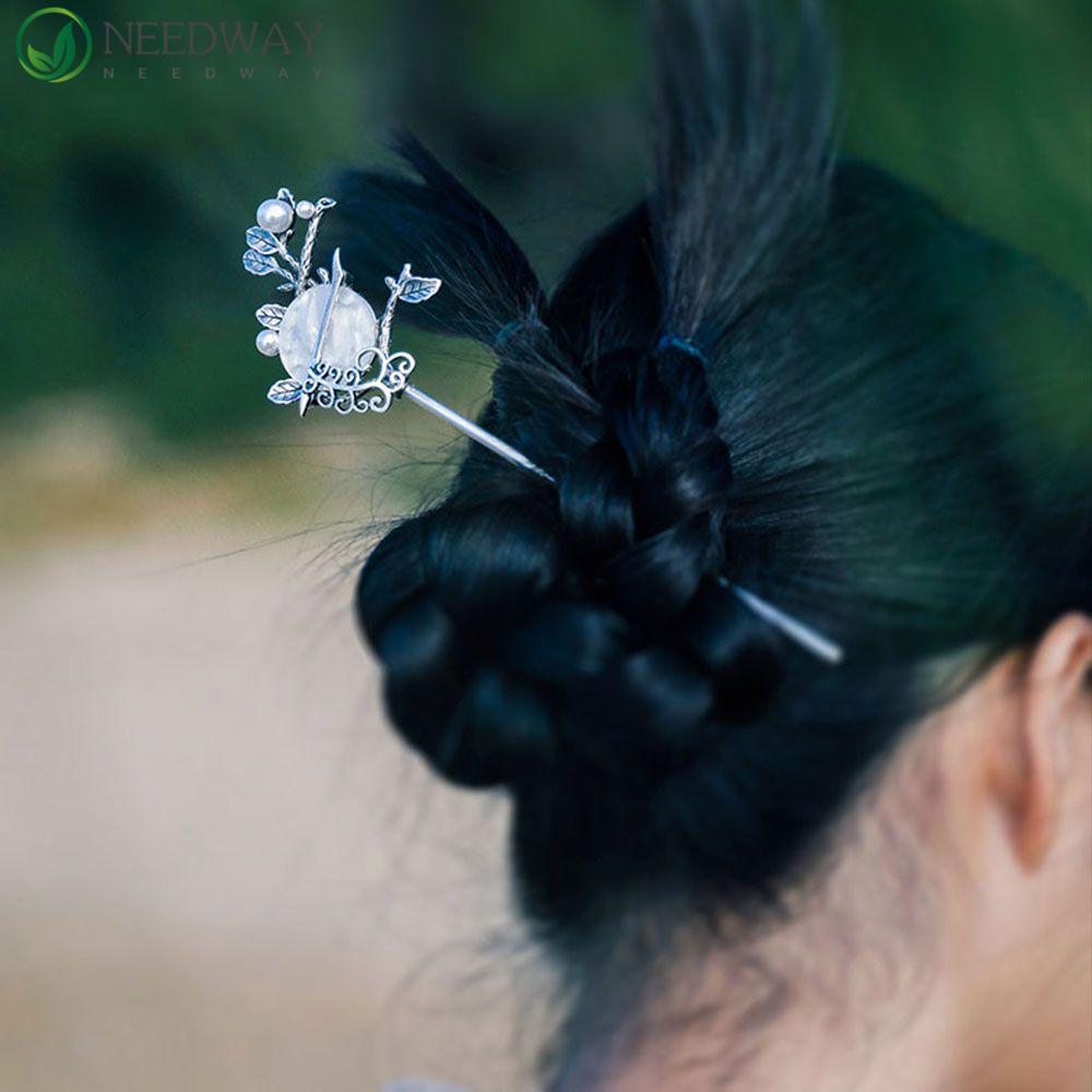 Needway Bulan Rambut Tongkat Antik Fashion Perhiasan Klasik Rambut Disk Hadiah Wanita Perempuan Gaya Cina Women Hair Fork