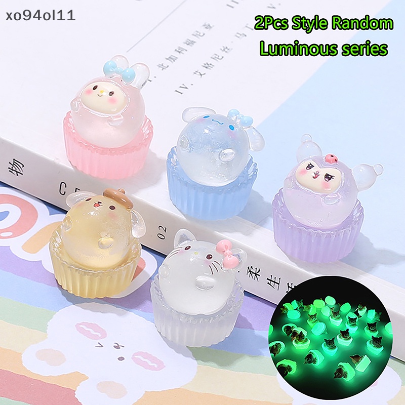 Xo 2 Pcs Bercahaya Sanrio Puff Kue Ornamen Mini Kartun HelloKitty Kuromi Boneka Lanskap Mikro Rumah Boneka Miniatur Mainan OL