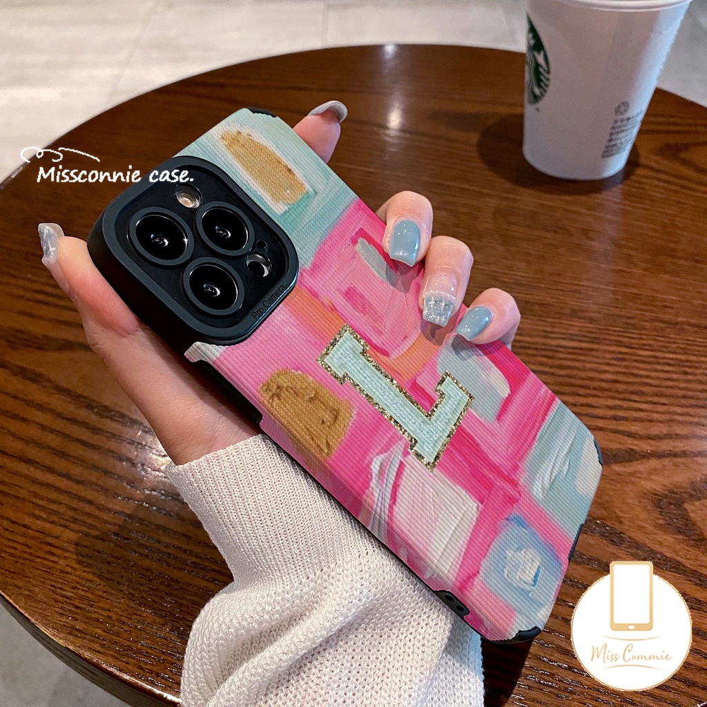 IPHONE Kreatif Graffiti Lukisan Minyak Huruf Inggris L Phone Case Kompatibel Untuk Iphone11 13 12 14 Pro MAX 11 7 8 Plus XR X XS MAX 7Plus Shockproof Leather Texture Cover