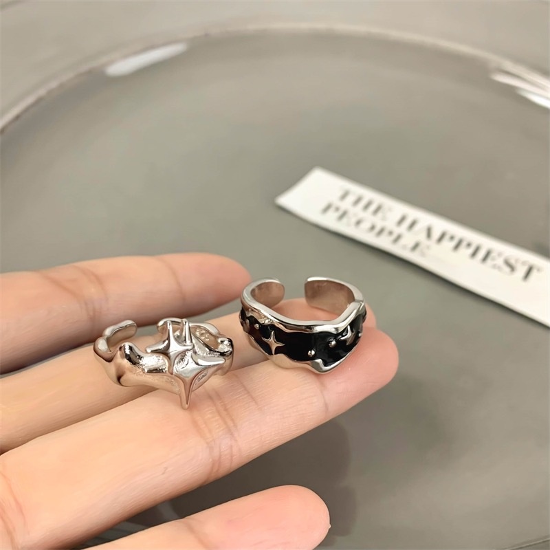 Trendy Keren Logam Geometris Tidak Teratur Starburst Cincin/ Desain Kecil Bintang Bersinar Gelap Pembukaan Netral Cincin/ Aksesoris Perhiasan Yang Dapat Disesuaikan