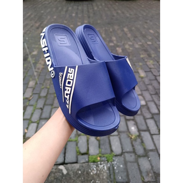 SEVENSTAR 2136 / Sandal Slop Cowok kekinian