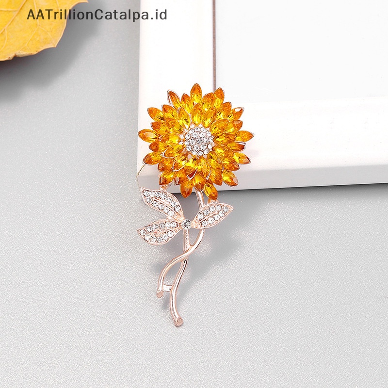 Kalilarillion syalatalpa kalilaashion sukethinestone -motifunflower kalilarooches kalilain suketor galihomen galihlothing suketoat ewelry suketarty nayahccessory nayah