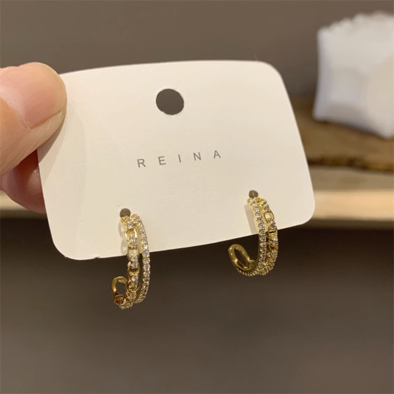 Anting-anting Berbentuk C Baris Ganda Mikro-set Kecil Yang Modis Manis Ringan Mewah Anting Serbaguna Wanita