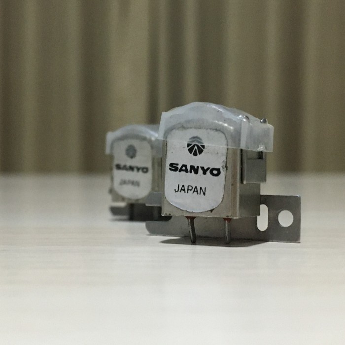 PART2 HEAD TAPE DECK CASSETTE AUDIO MONO COMPO WALKMAN SANYO JAPAN