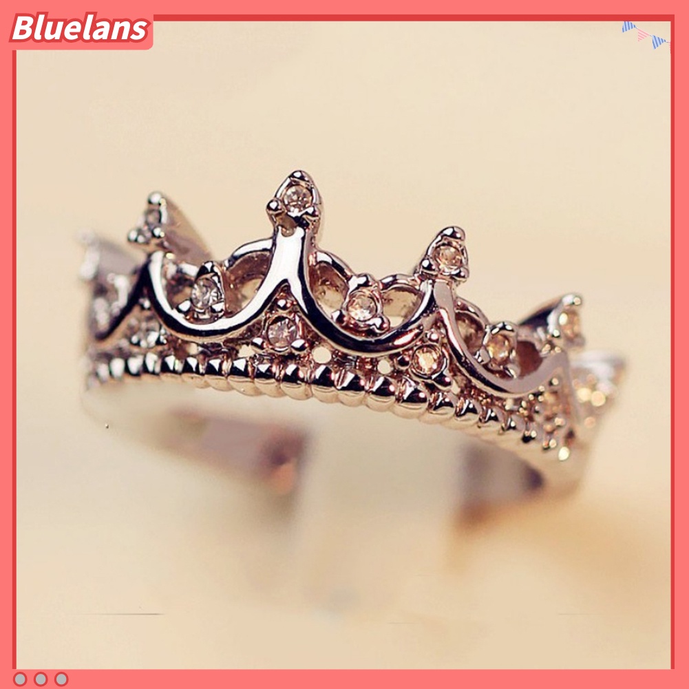 {In Stock} Wanita Fashion Berlian Imitasi Bertatahkan Hollow Mahkota Jari Cincin Hadiah Perhiasan Pernikahan