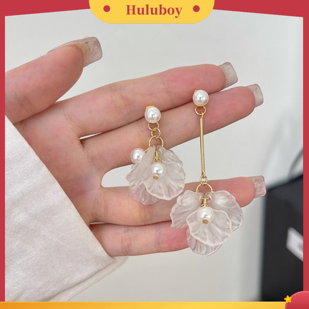 {Ready Stock} 1pasang Anting Elegan Semua Pertandingan Pengerjaan Halus Shiny Eye-catching Dress Up Bentuk Bunga Aksesoris Fashion Canggih Untuk Kehidupan Sehari-Hari