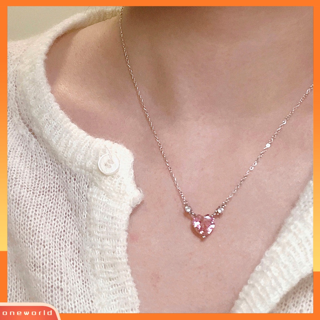 [EONE] Wanita Kalung Elegan Temperamen Hypoallergenic Hadiah Fashion Perhiasan Shiny Faux Crystal Heart Pendant Wanita Kalung Klavikula Untuk Pacaran