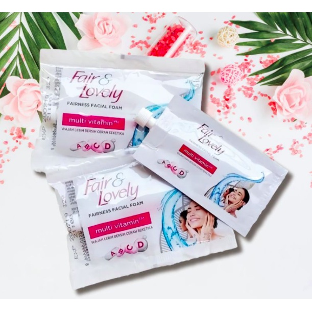 Fair &amp; Lovely - Glow &amp; Lovely Brightening Facial Foam 9 gr - Multi Vitamin Krim Pencerah Sachet