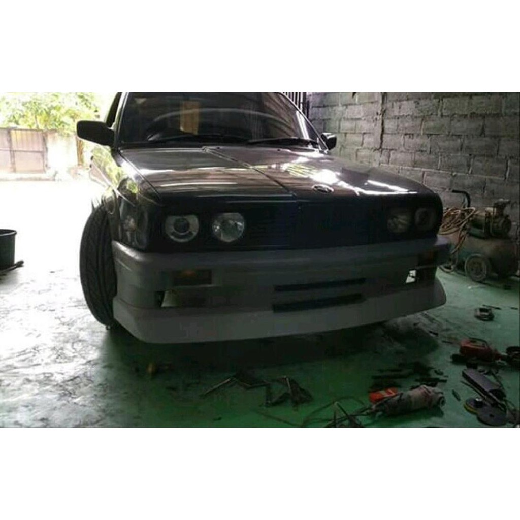 Bodykit BMW E30 Mtech I Bodykit BMW e30 M3 last stok