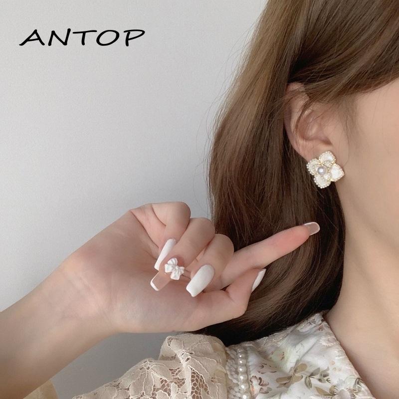 [Yumna] Anting Vintage Gaya Perancis Mutiara Anting Bunga Camelia Elegan Ringan Anting Mewah