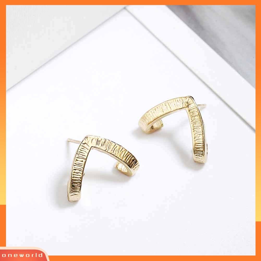 [WOD] Wanita V Shaped Ear Studs Anting Minimalis Pesta Perhiasan Hadiah Ulang Tahun