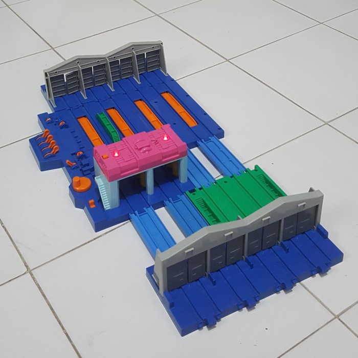 Takara Tomy Plarail Large Train Maintenance Station Stasiun Kereta