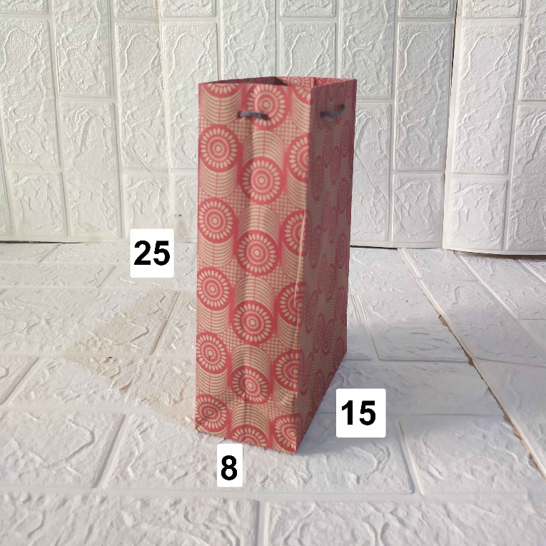 

Paperbag Wafer Motif Matahari P15xL8xT25