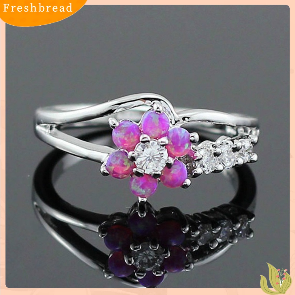 &lt; Freshbread &gt; Wanita Cincin Potongan Bulat Mengkilap Berlian Imitasi Hias Geometris Electroplating Dekorasi Hadiah Wanita Desain Bunga Opal Imitasi Pesta Ring Perhiasan Untuk Pacaran