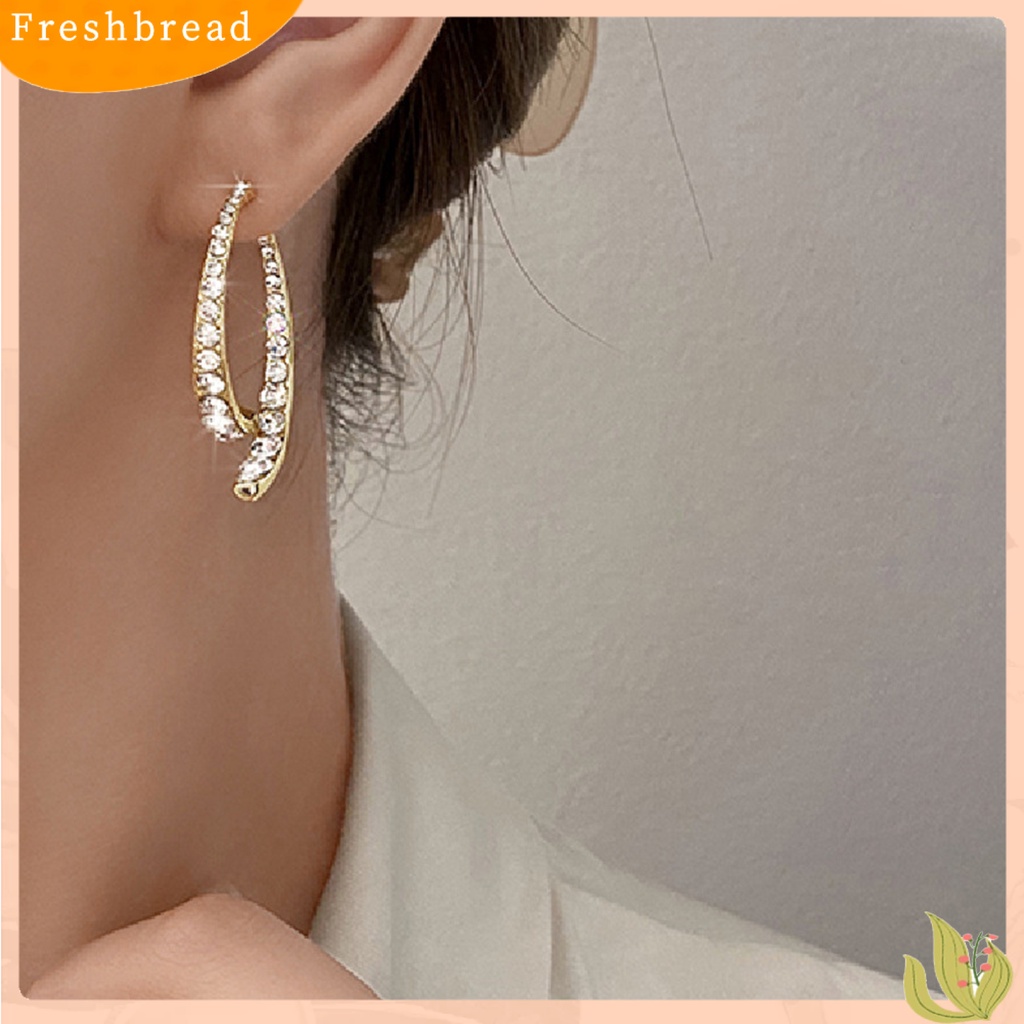 &lt; Freshbread &gt; Lady Earrings Bentuk Bulan Indah Busur Runcing Mengkilap Berlian Imitasi Pacaran Anting Hadiah