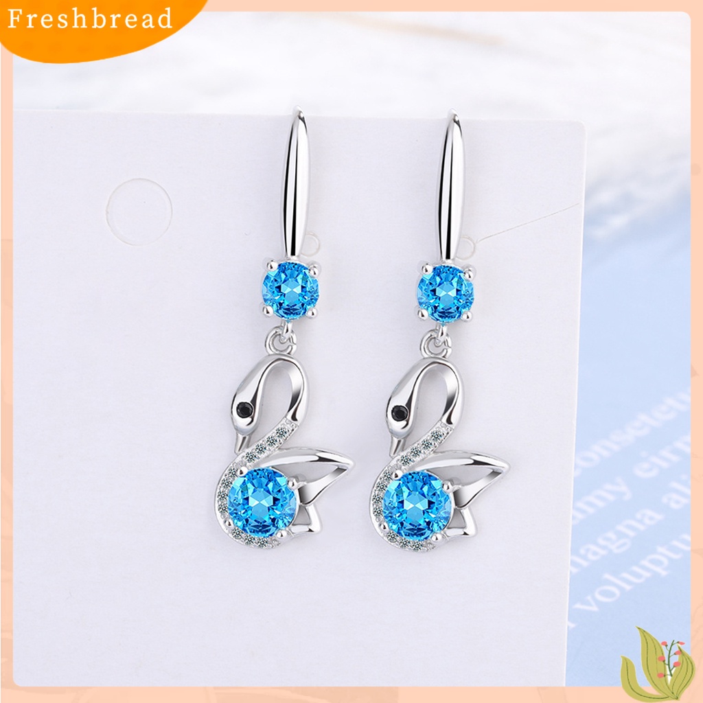 &lt; Freshbread &gt; 1pasang Anting Kait Mata Hitam Perhiasan Hewan Gaya Korea Cubic Zirconia Drop Earrings Untuk Pesta Pernikahan