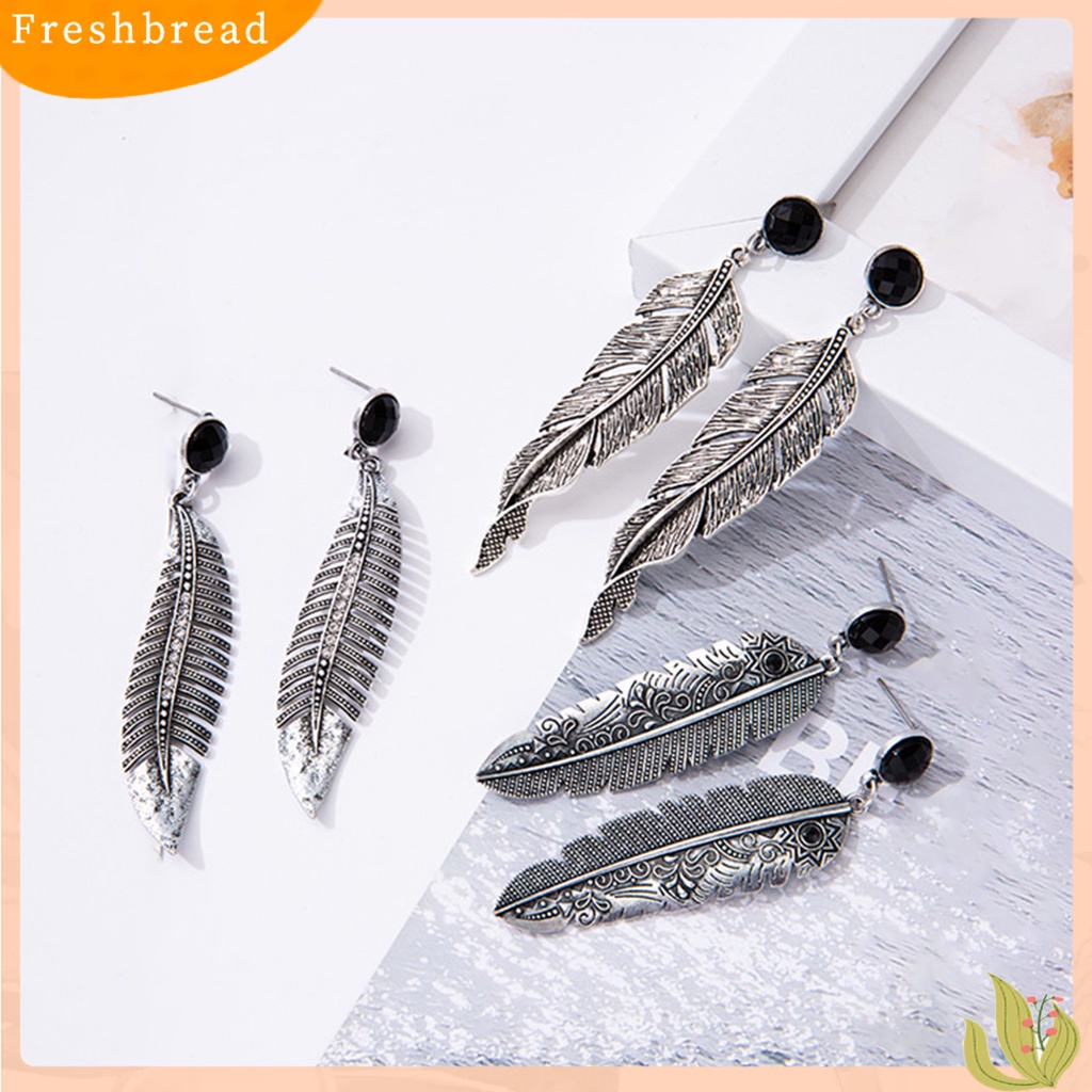 &lt; Freshbread &gt; 1pasang Anting Menjuntai Berongga Keluar Daun Perhiasan Semua Pertandingan Ringan Indah Stud Earrings Untuk Pacaran