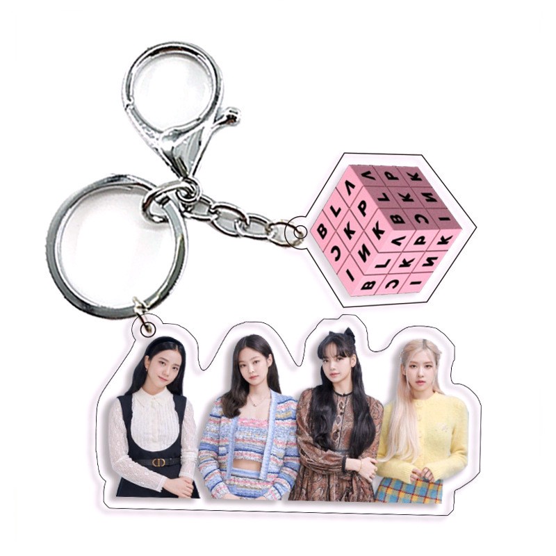 1pcs Korea Blackpink Gantungan Kunci Acrylic Mungil JINNIE JISOO LISA ROSE BP Karakter Liontin Untuk Festival Perempuan Dewasa Blackpink