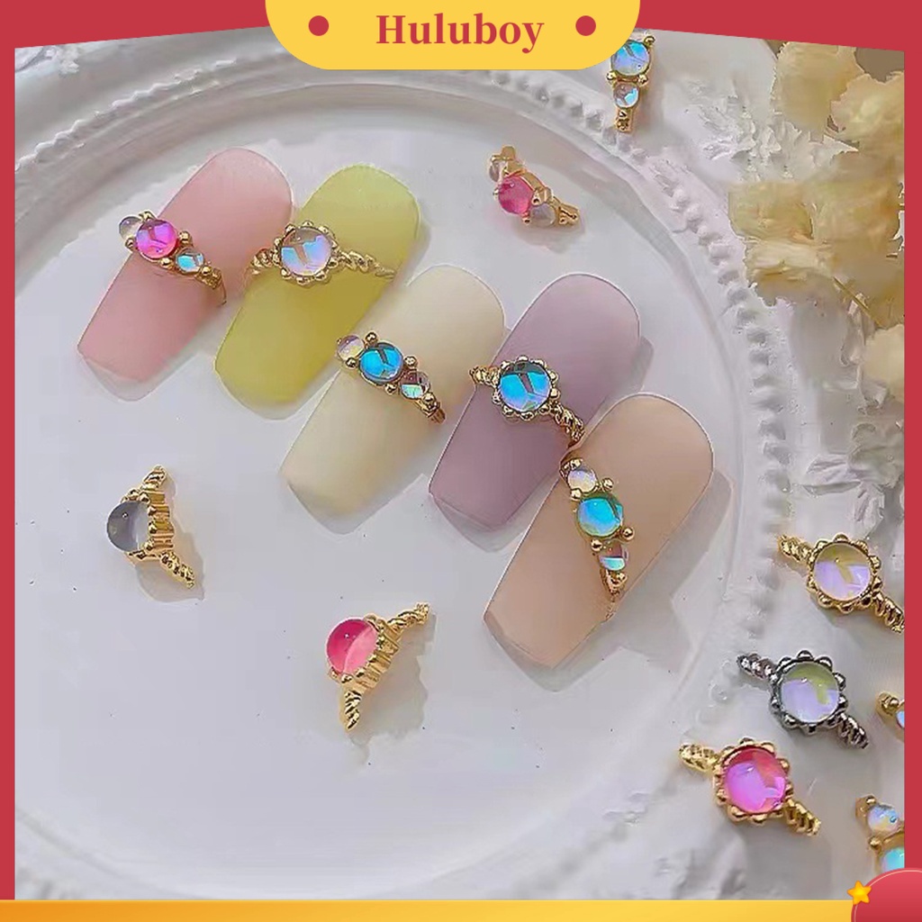 {In Stock} 5Pcs Kuku Berlian Imitasi Bersinar Stunning Efek Visual Tiga Dimensi Tidak Jatuh DIY Gloss Tinggi Mempesona Kuku Ornamen Paduan Desain Manicure Perlengkapan Kuku