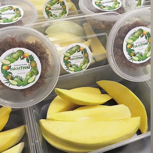 

✨NEW✨ -Mangga Kupas + bumbu 50gr- 2.2.23