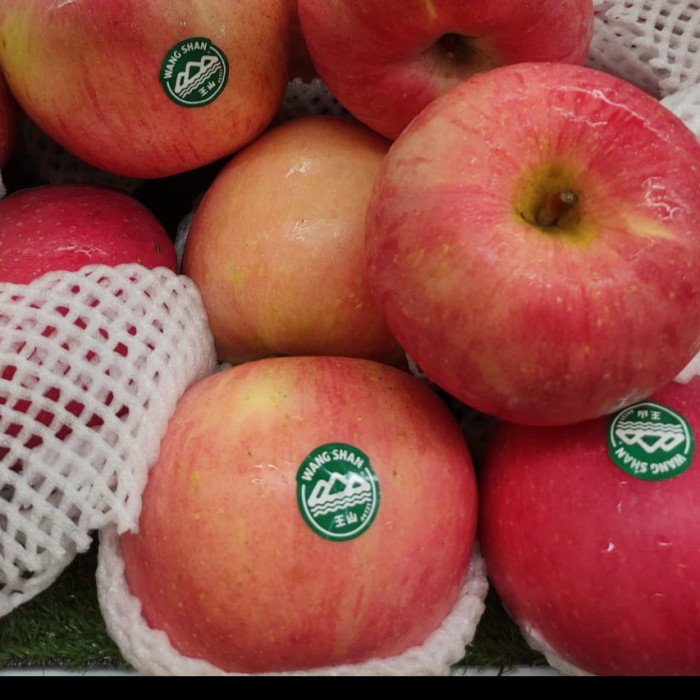 

✨NEW✨ -apel fuji wangsan premium garing manis no sun moon alpha dole wider- 2.2.23