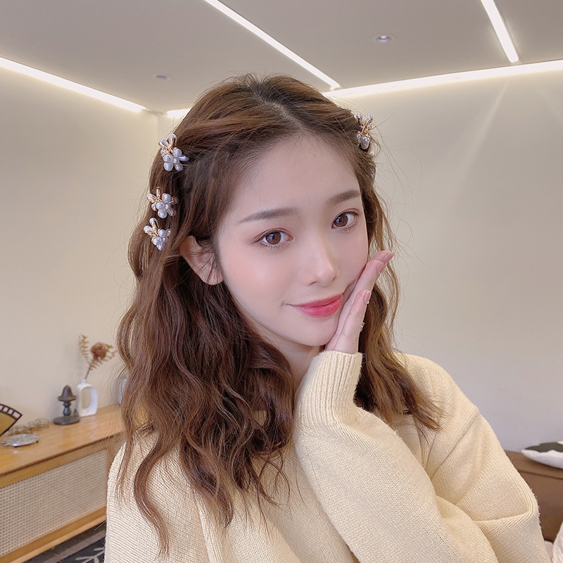 Jepit Rambut Korea Fashion Gadis Sederhana Manis Bunga Flower Klip Bunga Mutiara Kecil