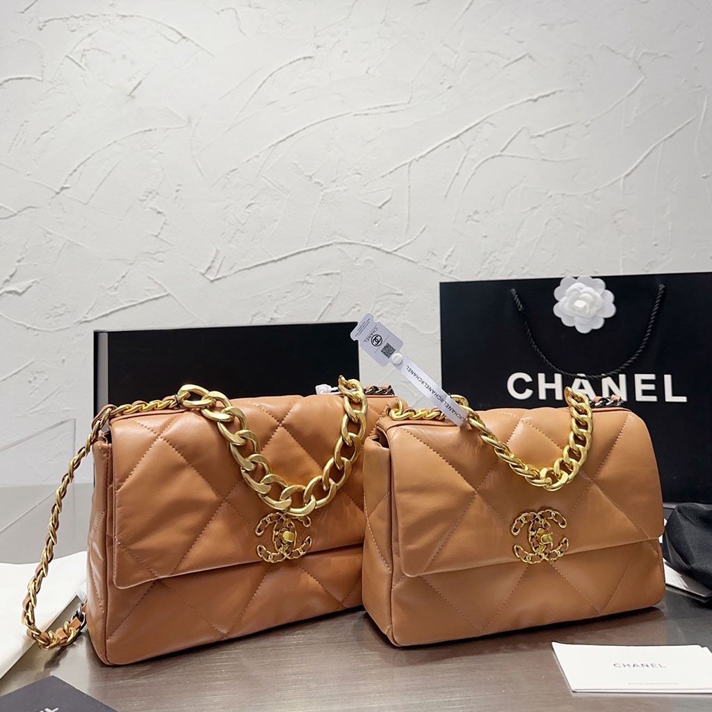 Chanel 19 Handbag Messenger Bag Women's Shoulder Bag(With Box）