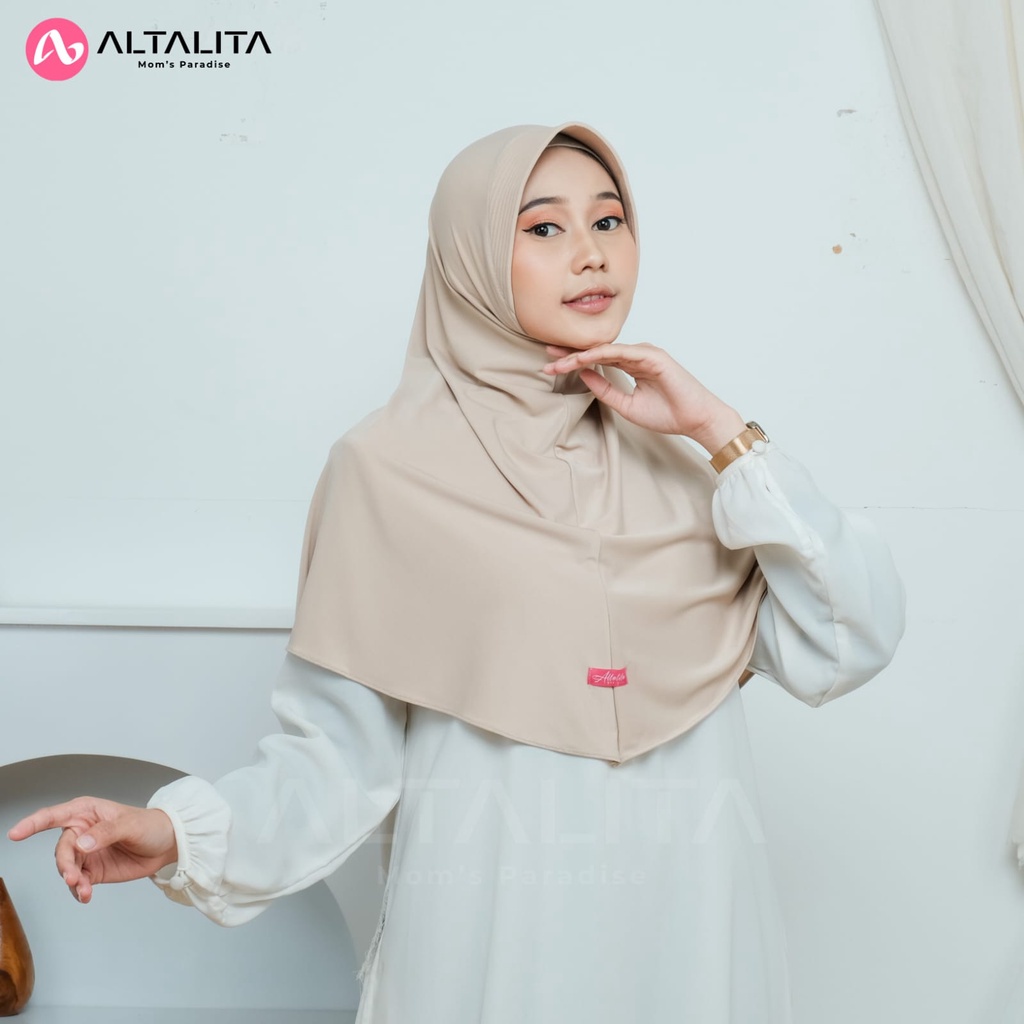 Altalita - Jilbab Bergo Hamidah Menutup Dada Ukuran L pet Tebal Kerudung Bergo Sport Polos Bahan Jersey Premium Cocok Untuk Sekolah Olahraga Volly Futsal Senam dan Sehari-Hari