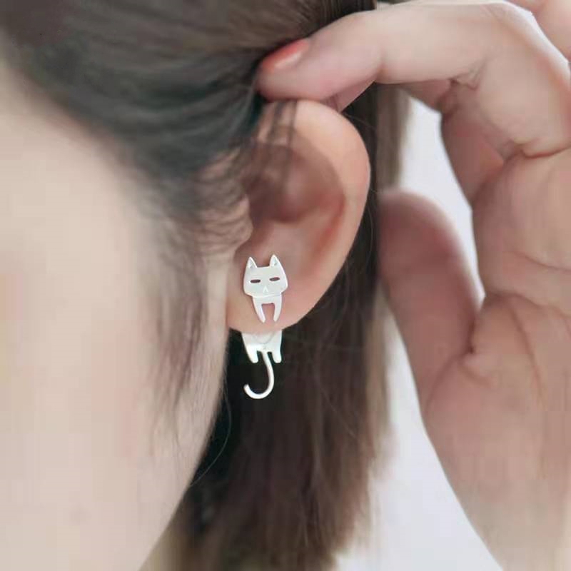 Kartun Hantu Kristal Tembaga Clasp Pendant Earrings/Anting Drop Berlian Imitasi Asimetris Elegan/Anting Lucu Aksesoris Halloween