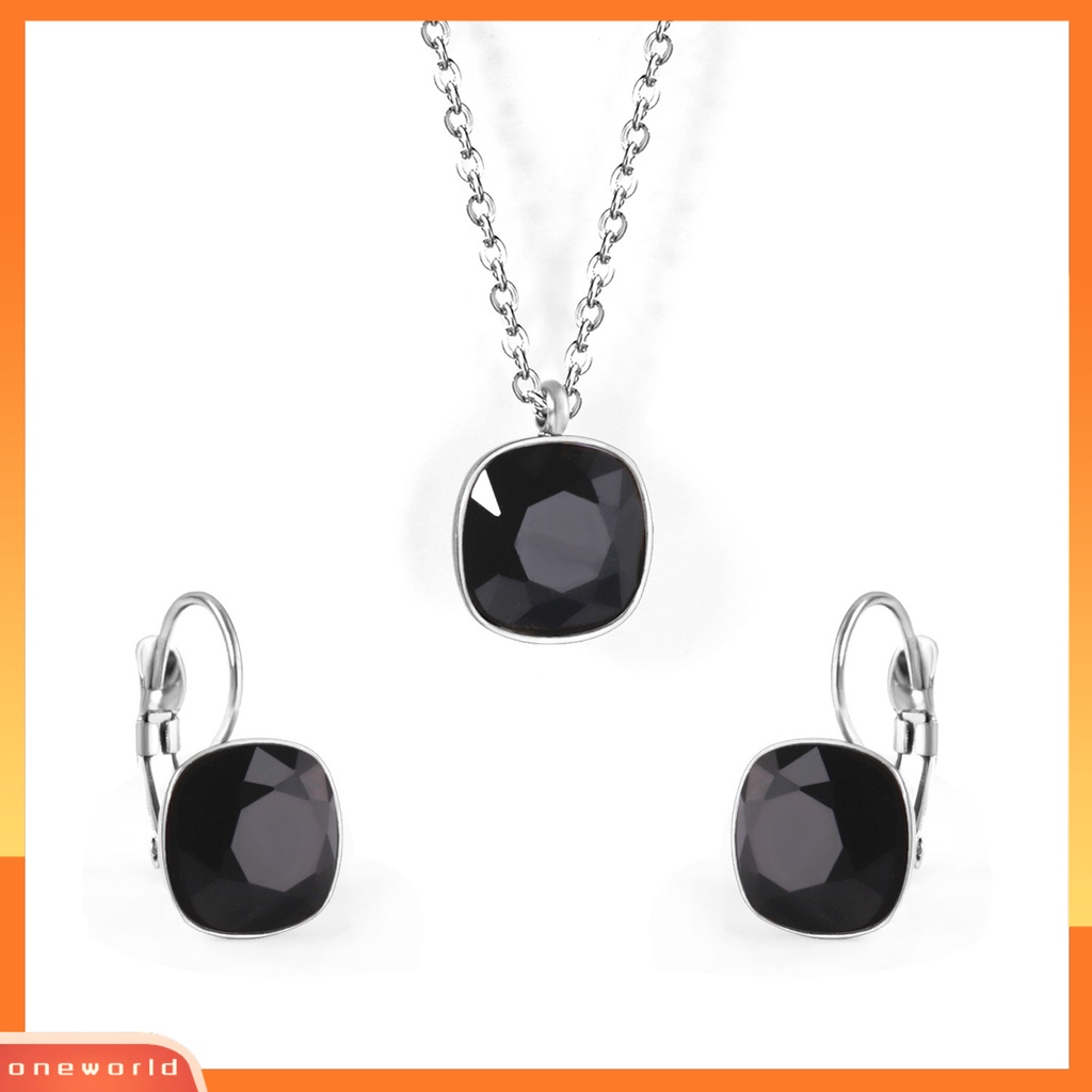 [ONE] 1set Wanita Anting Kristal Imitasi High Gloss Geometris Temperamen Menawan Dekorasi Cahaya Yang Indah Mewah Square Pendant Kalung Wanita Aksesori