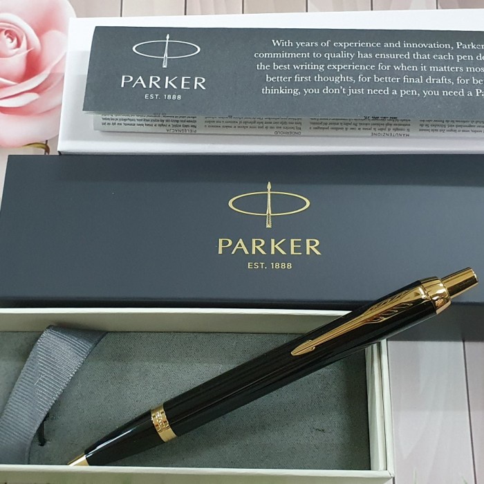 

Parker IM Black Gold Trim Ballpoint Pen