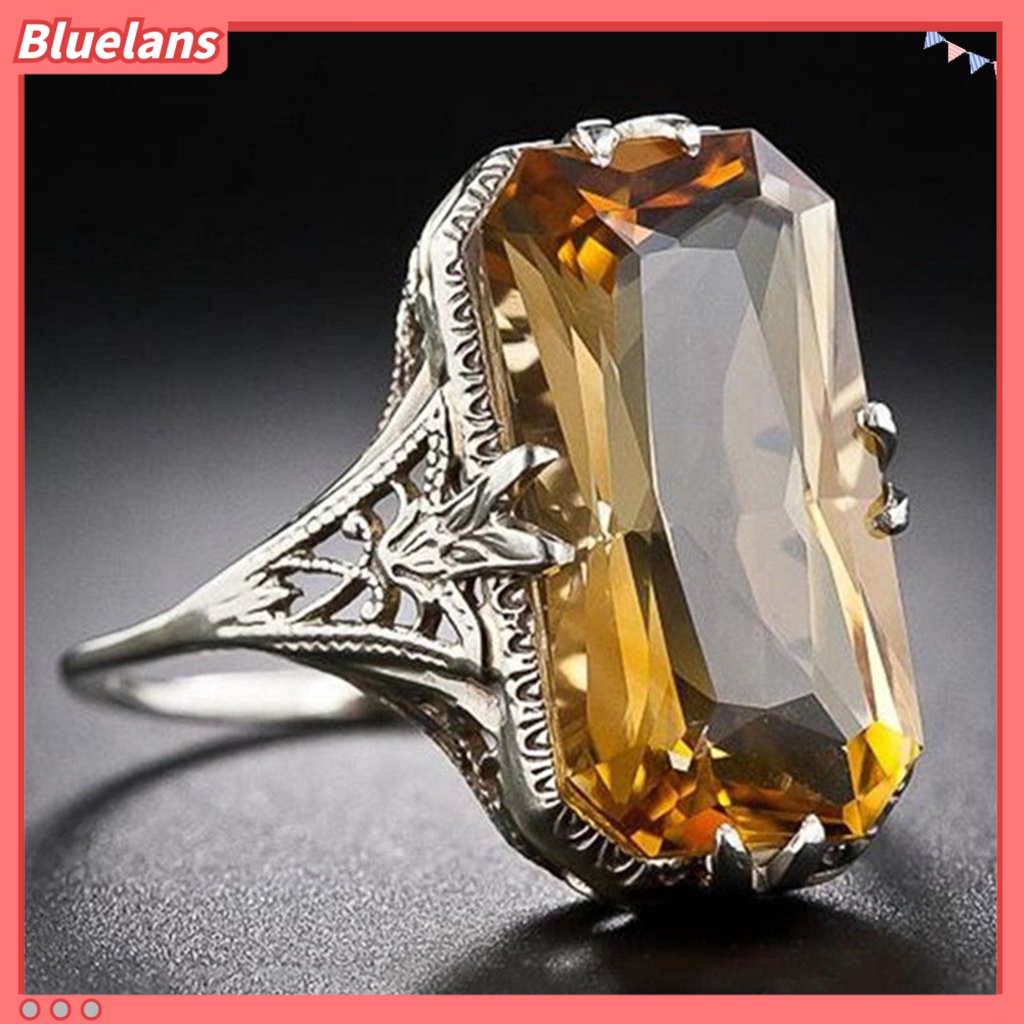 [BLS] Cincin Band Tunangan Berongga Keluar Ukir Cubic Zirconia Perhiasan Electroplating Geometric Finger Ring Untuk Pesta Perjamuan Pernikahan