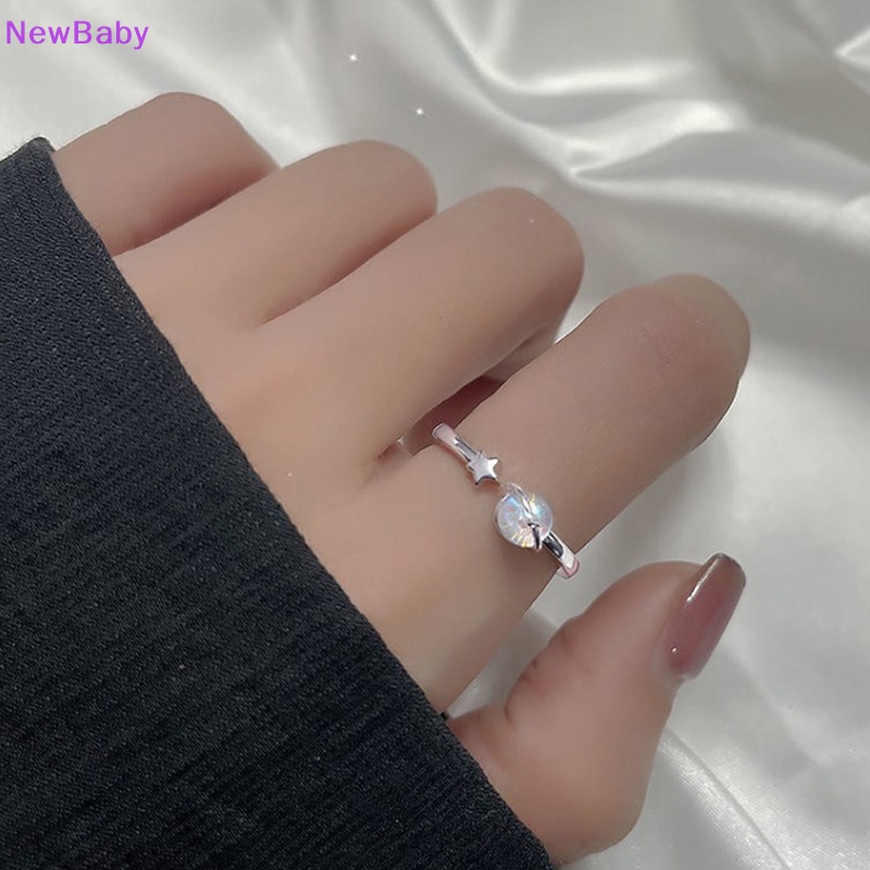 Newbaby Cincin Pasangan Baru Happy Planet Astronot Moonstone Pasangan Pasangan Cincin Kepribadian Cahaya Pasangan Planet Luar Angkasa Astronot ID