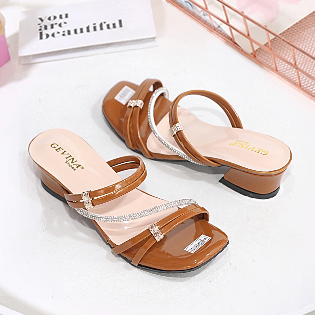 Sandal Wedges Rendah Fashion GV13