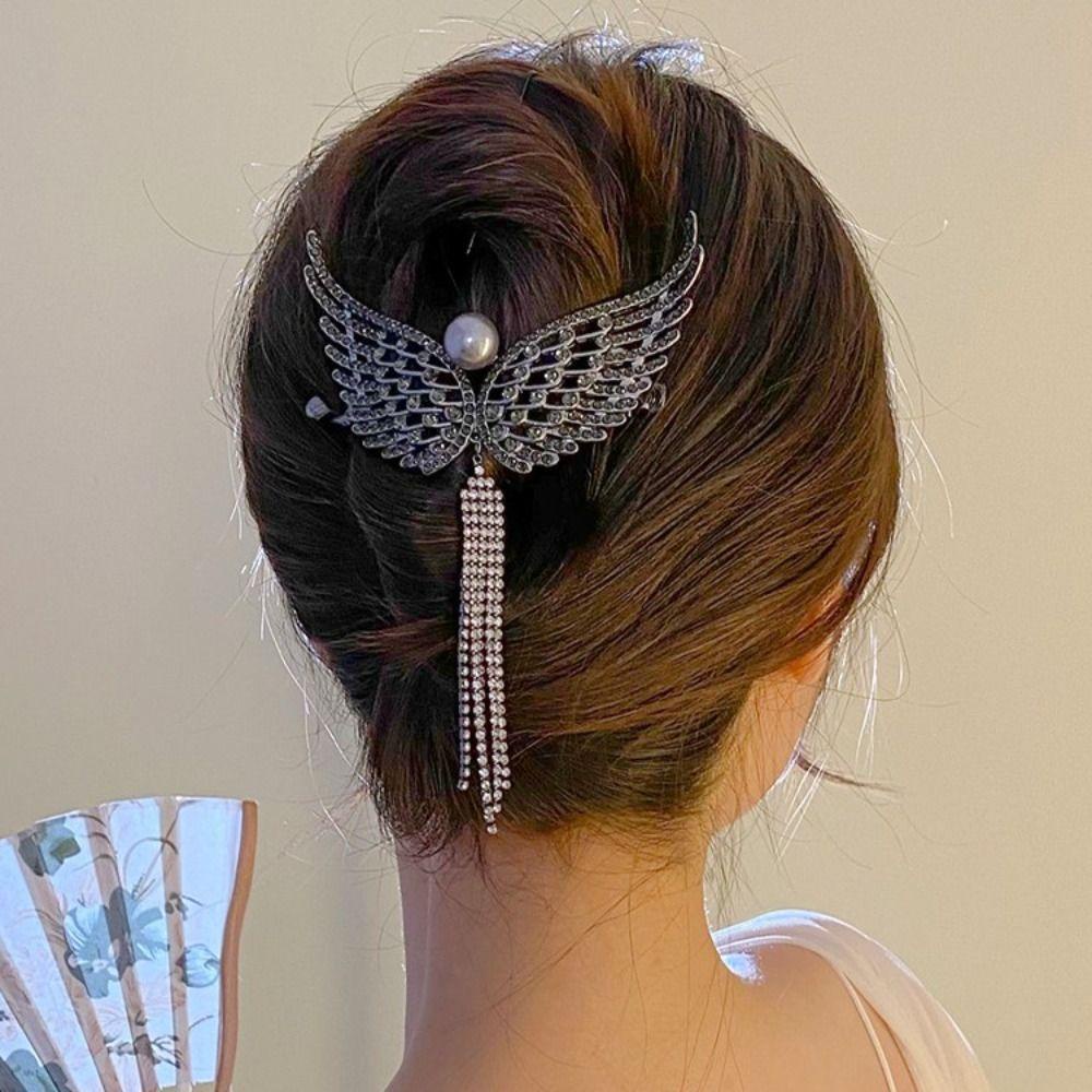 Needway Twist Clip Elegan Vintage Mutiara Rumbai Medium Claw Clips Korea Goody Rambut Jepit Berlian Imitasi Hair Clips Untuk Wanita