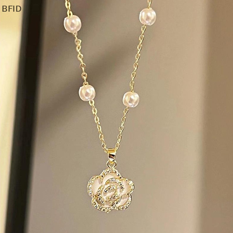 [BFID] Kalung Liontin Bunga Camelia Enamel Fashion Untuk Wanita Perhiasan Aksesoris Pesta [ID]