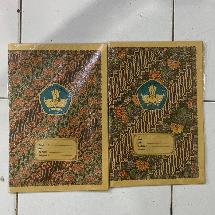 

Sampul Buku Tulis Boxy Kertas Samson Batik Boxy