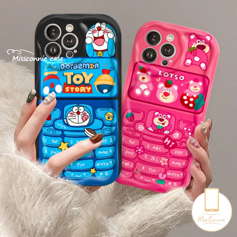 IPHONE Case Pasangan Toy Story Kartun Kompatibel Untuk Iphone11Xr 7Plus 11 14 13 12 Pro MAX XS X Max6 8 6S 7 Plus Se2020 Cute Strawberry Bear Manyo Crocodile Doraemon Phone Button Cover