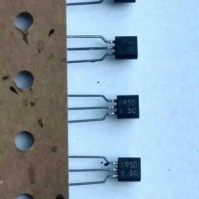 ((3Pcs)) Transistor A950 2SA950 950 A950Y Original