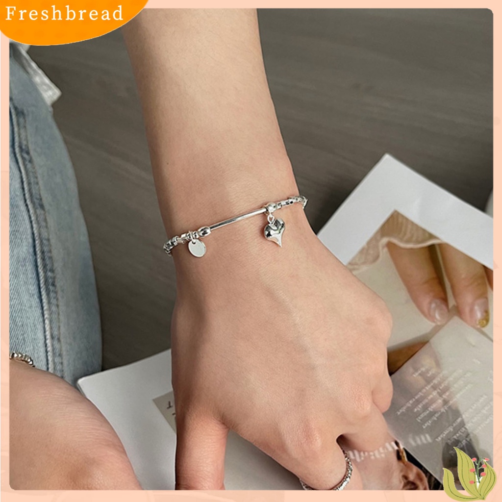 &lt; Freshbread &gt; Gelang Rantai Kepribadian Anti-Alergi Hadiah Valentine Warna Perak Cinta Hati Liontin Pasangan Gelang Perhiasan Aksesori