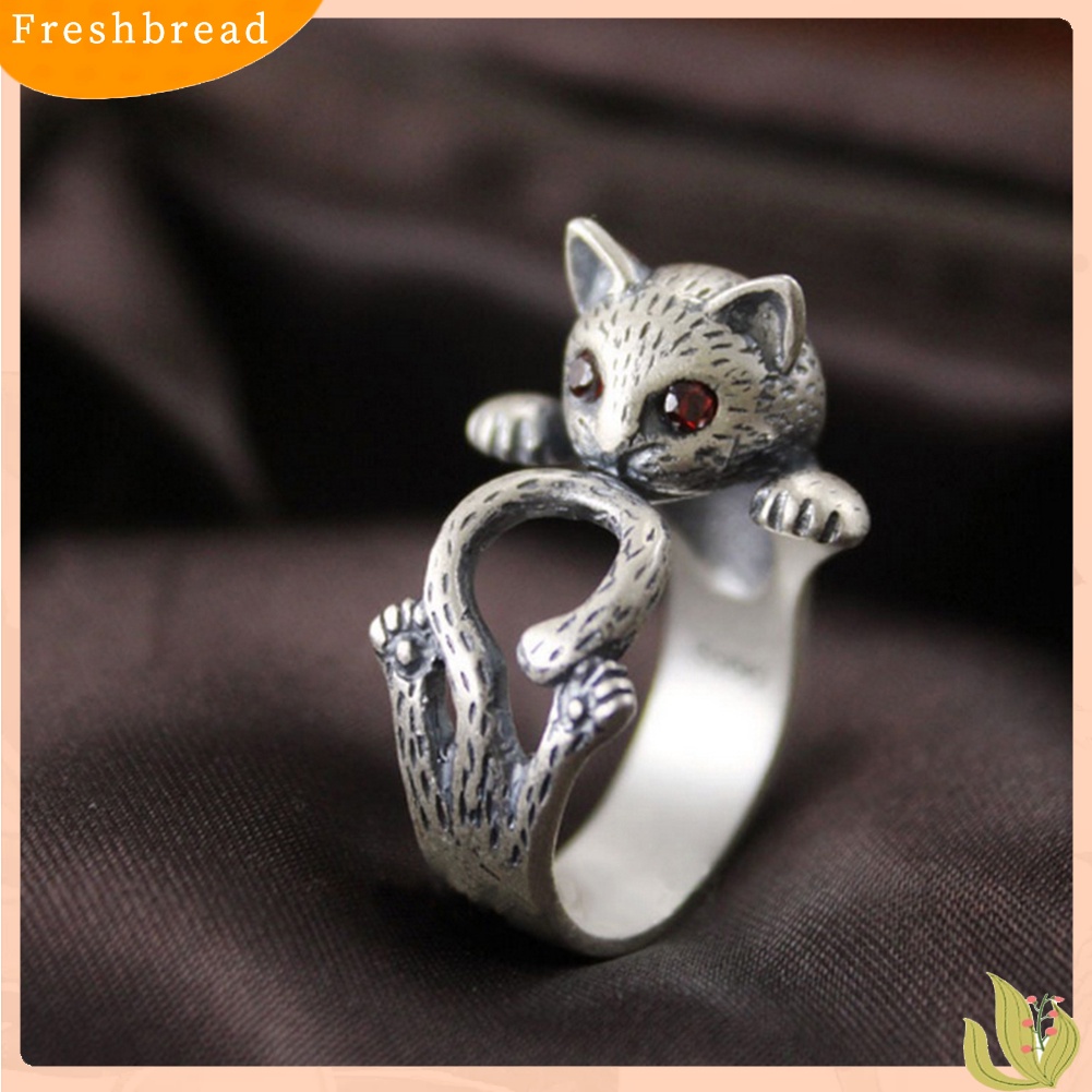 &lt; Freshbread &gt; Retro Wanita Mata Merah Kucing Beruntung Bentuk Kucing Berlian Imitasi Terbuka Jari Cincin Perhiasan